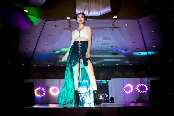 Quels sont les avantages des huiles de massage pour la peau et comment les utiliser?